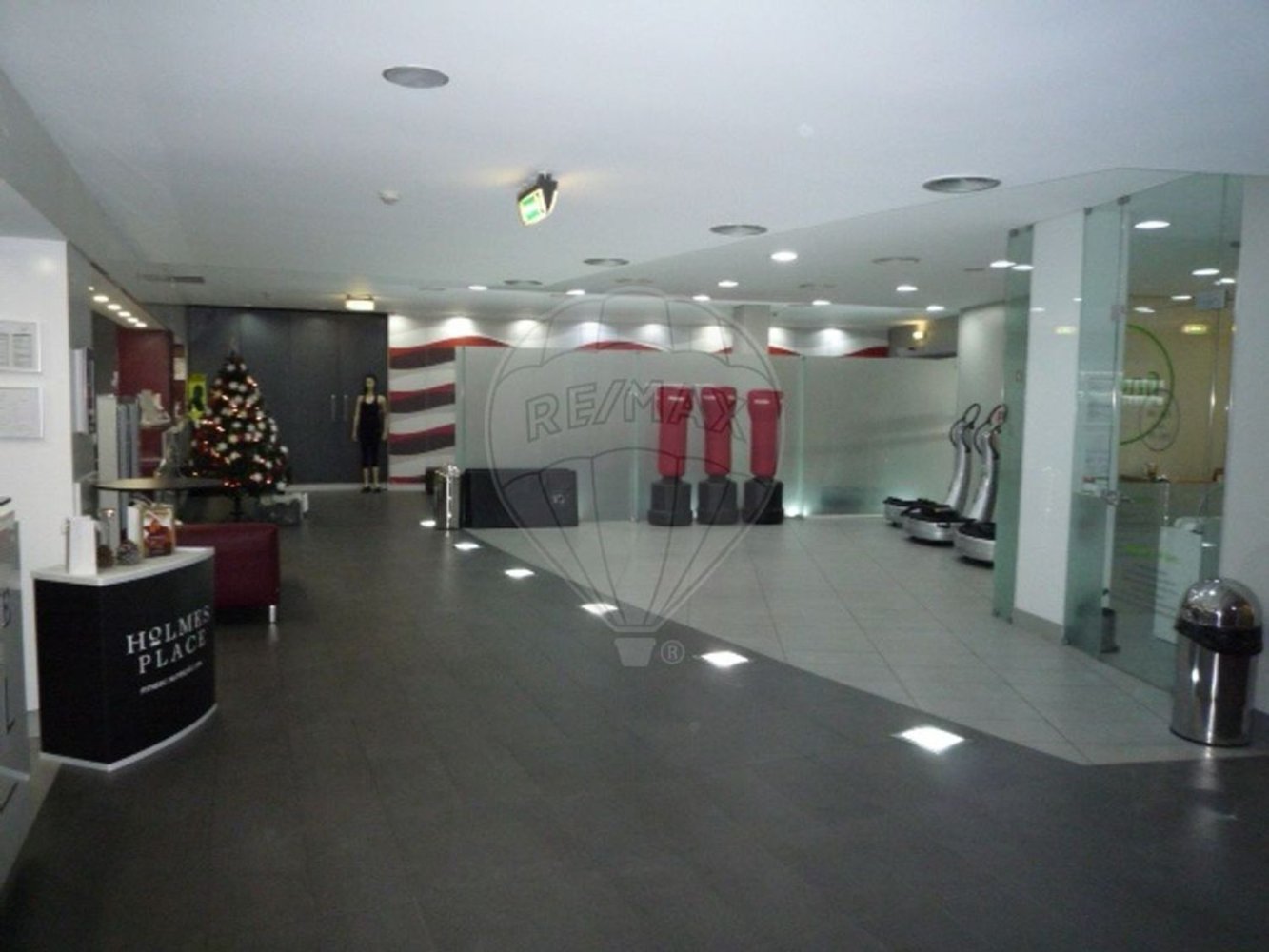 Gebäude in Aveiro, Portugal 3018m², Nr. 50916