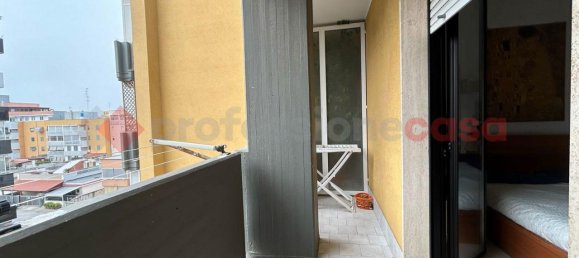 2 rooms Apartment in Bari, Italy No. 14818 10