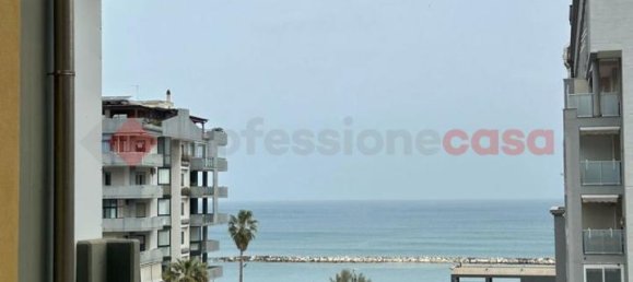 2 rooms Apartment in Bari, Italy No. 14818 16