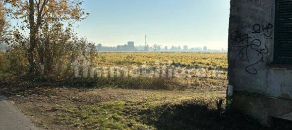 4 bedrooms House in Vermezzo con Zelo, Italy No. 378706 14