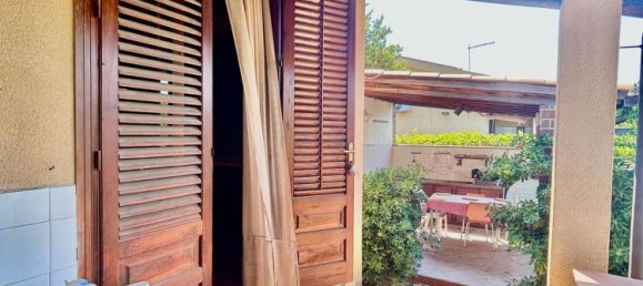 Casa de 4 dormitorios en Campofelice di Roccella, Italy No. 358326 27