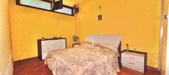 Casa de 4 dormitorios en Campofelice di Roccella, Italy No. 358326 33