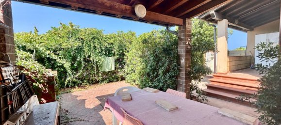 Casa de 4 dormitorios en Campofelice di Roccella, Italy No. 358326 28