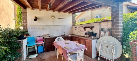 Casa de 4 dormitorios en Campofelice di Roccella, Italy No. 358326 19