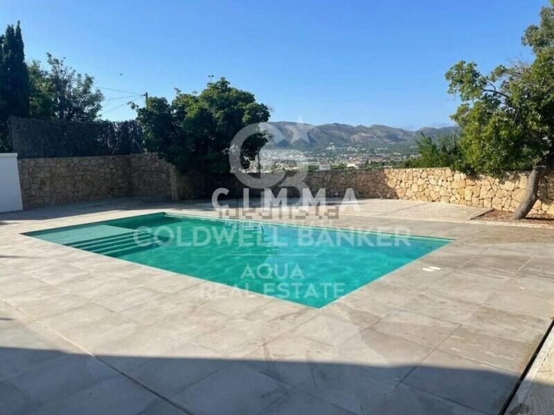 4 bedrooms House in Altea, Spain No. 80981