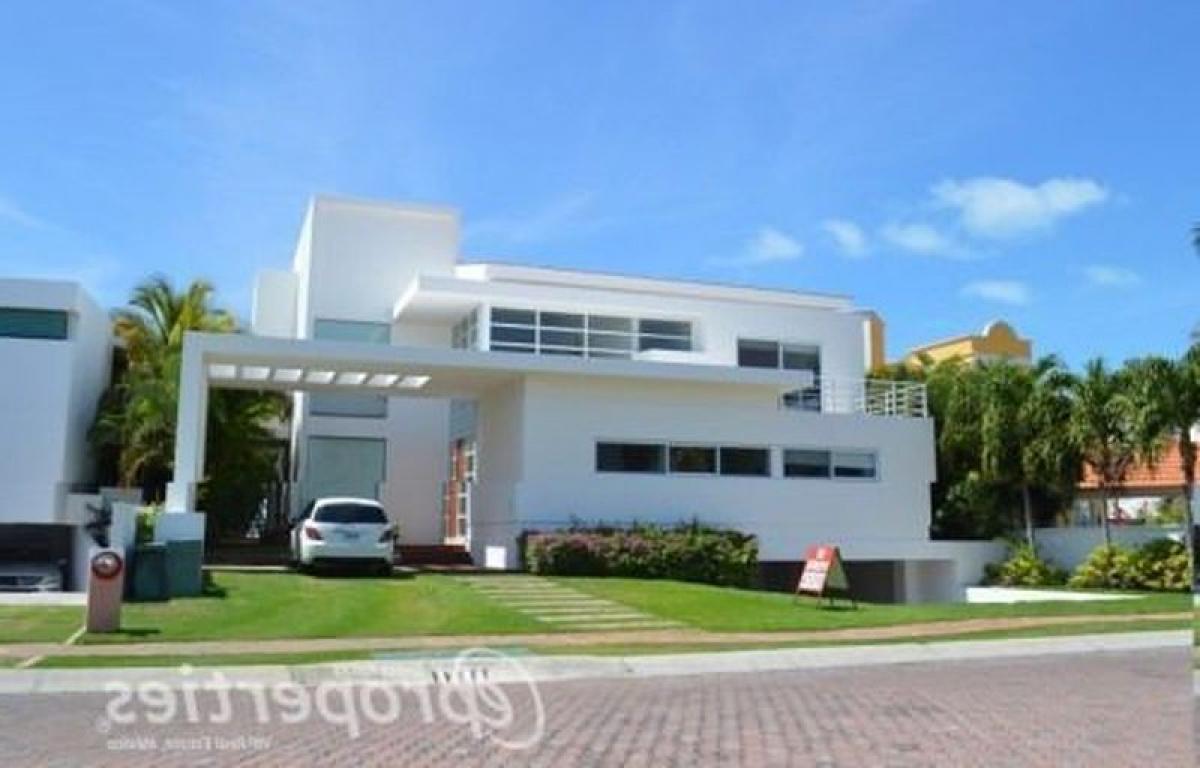 Moradia T4 em Mexico N.º 170763