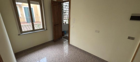 Studio à San Cataldo, Italy No. 23484 5