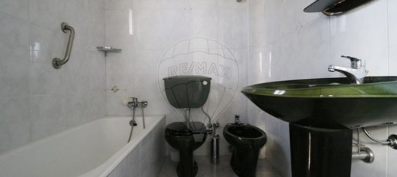 4 bedrooms House in Porto, Portugal No. 26630 34