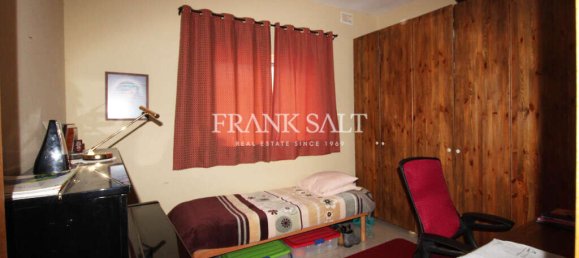 3 bedrooms Villa in Attard, Malta No. 2220 7