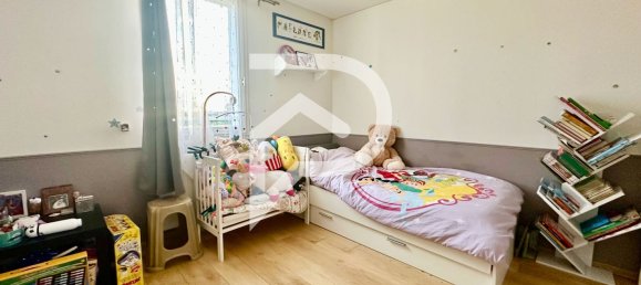 3 bedrooms House in Tremblay-en-France, France No. 148064 3