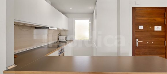 Квартира с 2 спальнями в Эстепона, Испания № 57902 8