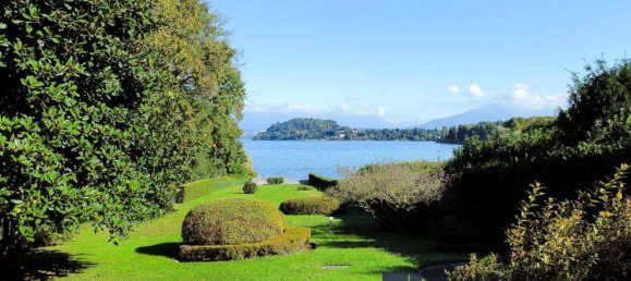 4 chambres Villa à Ispra, Italy No. 59296 7