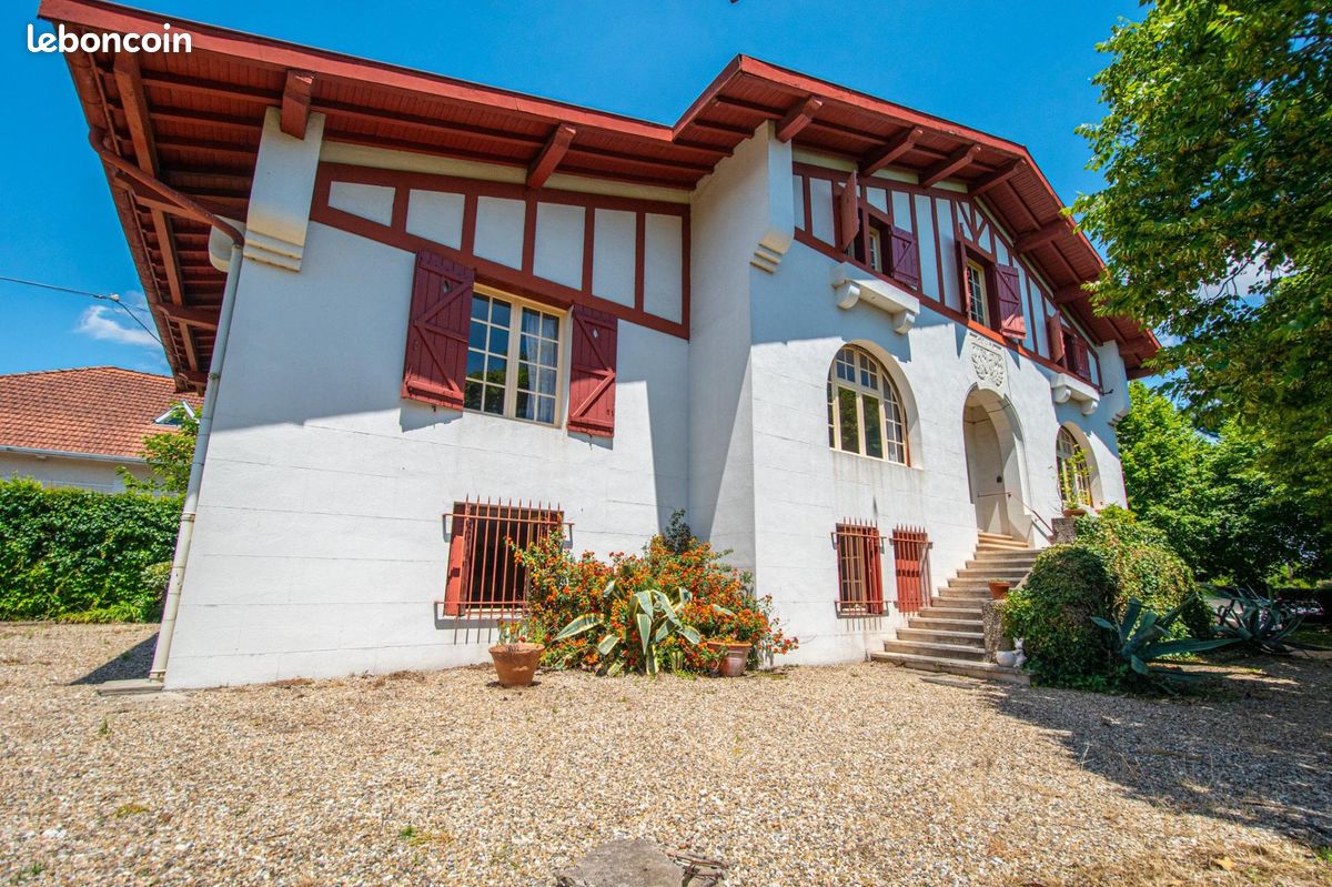 9 Schlafzimmer Villa in Pessac, France, Nr. 299028