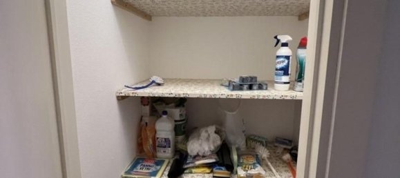 3 rooms Apartment in Bibbona, Italy No. 167617 11