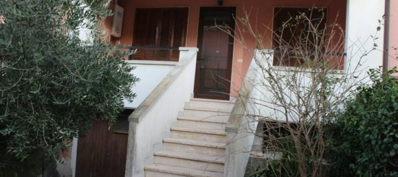 3 rooms Apartment in Bibbona, Italy No. 167617 2