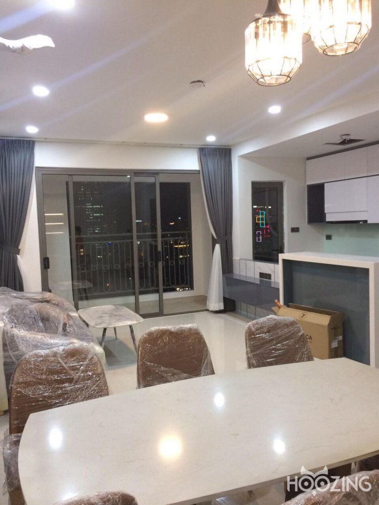 3 bedrooms Apartment in District 4, Vietnam No. 18202