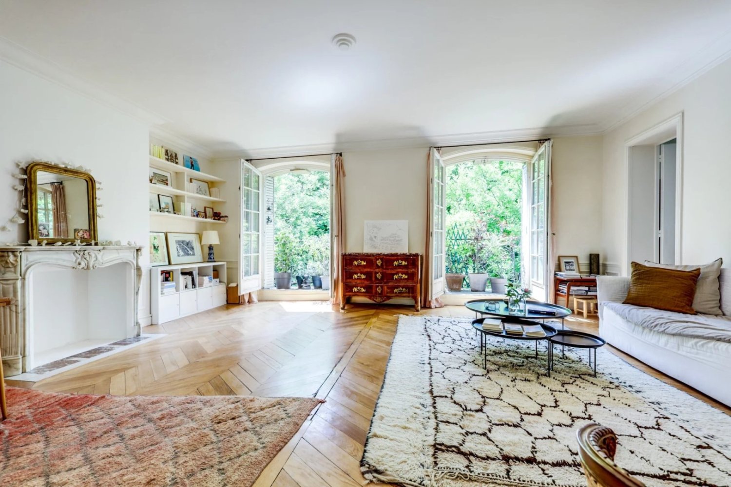 4 غرف نوم شقة في Paris, France رقم 322551