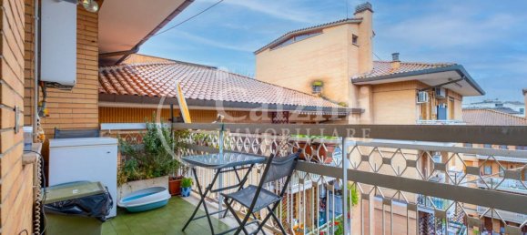 3 chambres Appartement à Rome, Italy No. 140265 9