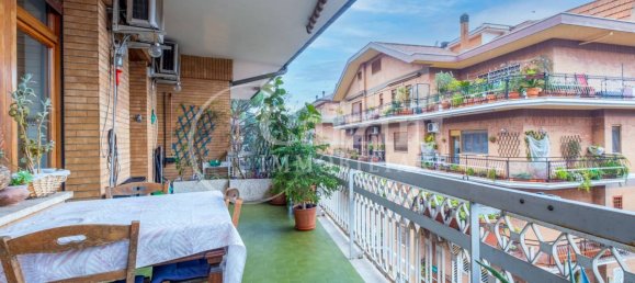 3 chambres Appartement à Rome, Italy No. 140265 35