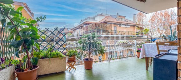 3 chambres Appartement à Rome, Italy No. 140265 7