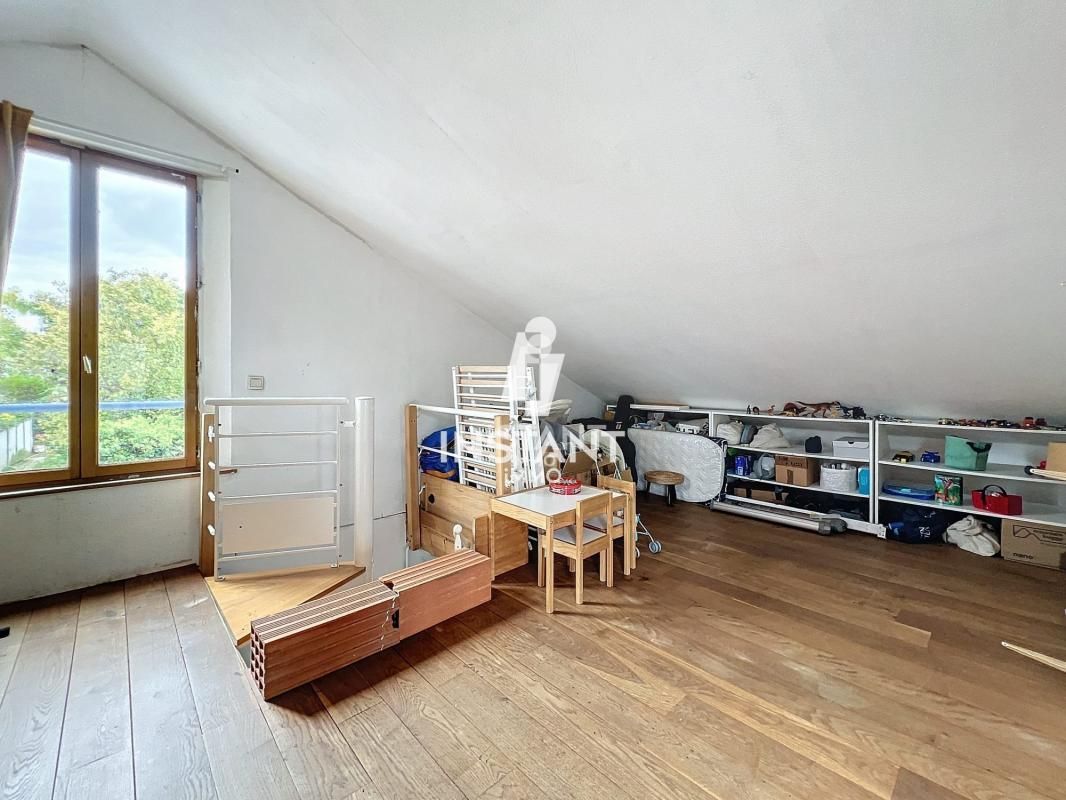 3 غرف نوم تاون هاوس في Creteil, France رقم 180222