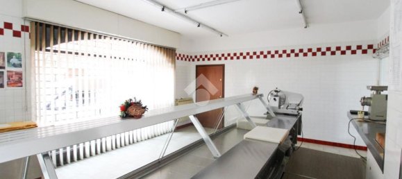  عقار تجاري في Dalmine, Italy 200متر مربع رقم 133741 21