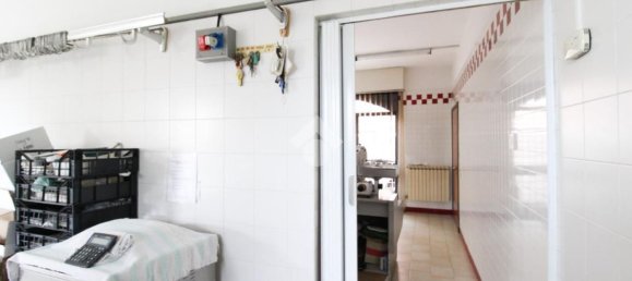  عقار تجاري في Dalmine, Italy 200متر مربع رقم 133741 20