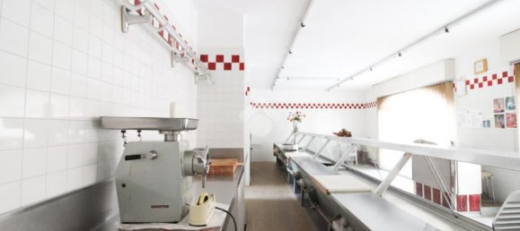  عقار تجاري في Dalmine, Italy 200متر مربع رقم 133741 6