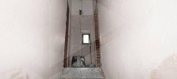 4 rooms Building in Rescaldina, Italy No. 22814 89