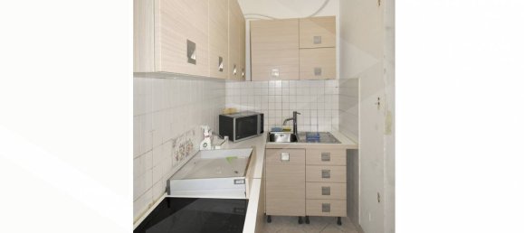 4 rooms Building in Rescaldina, Italy No. 22814 24