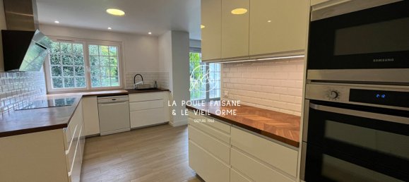 4 bedrooms House in Le Charme, France No. 64208 6