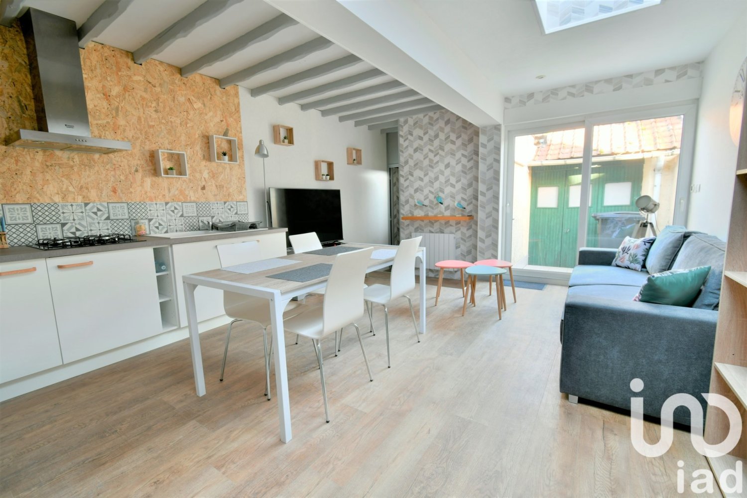 1 room Building in Montdidier, France No. 47430