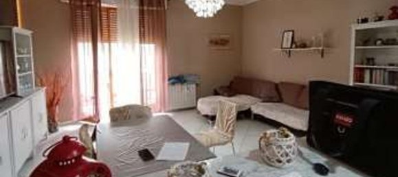 3-Zimmer Wohnung in Garbagnate Milanese, Italy, Nr. 303744 2