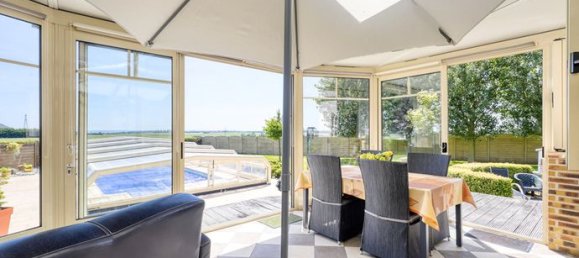 Casa de 4 dormitorios en Fontenay, France No. 315168 2