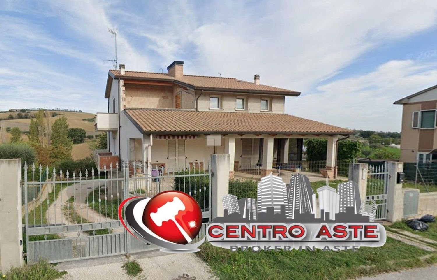 Дом с 10 спальнями в Монте Порцио, Италия № 349285