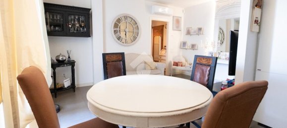 2 Schlafzimmer Wohnung in Prato, Italy, Nr. 314442 4