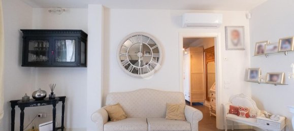 2 Schlafzimmer Wohnung in Prato, Italy, Nr. 314442 15