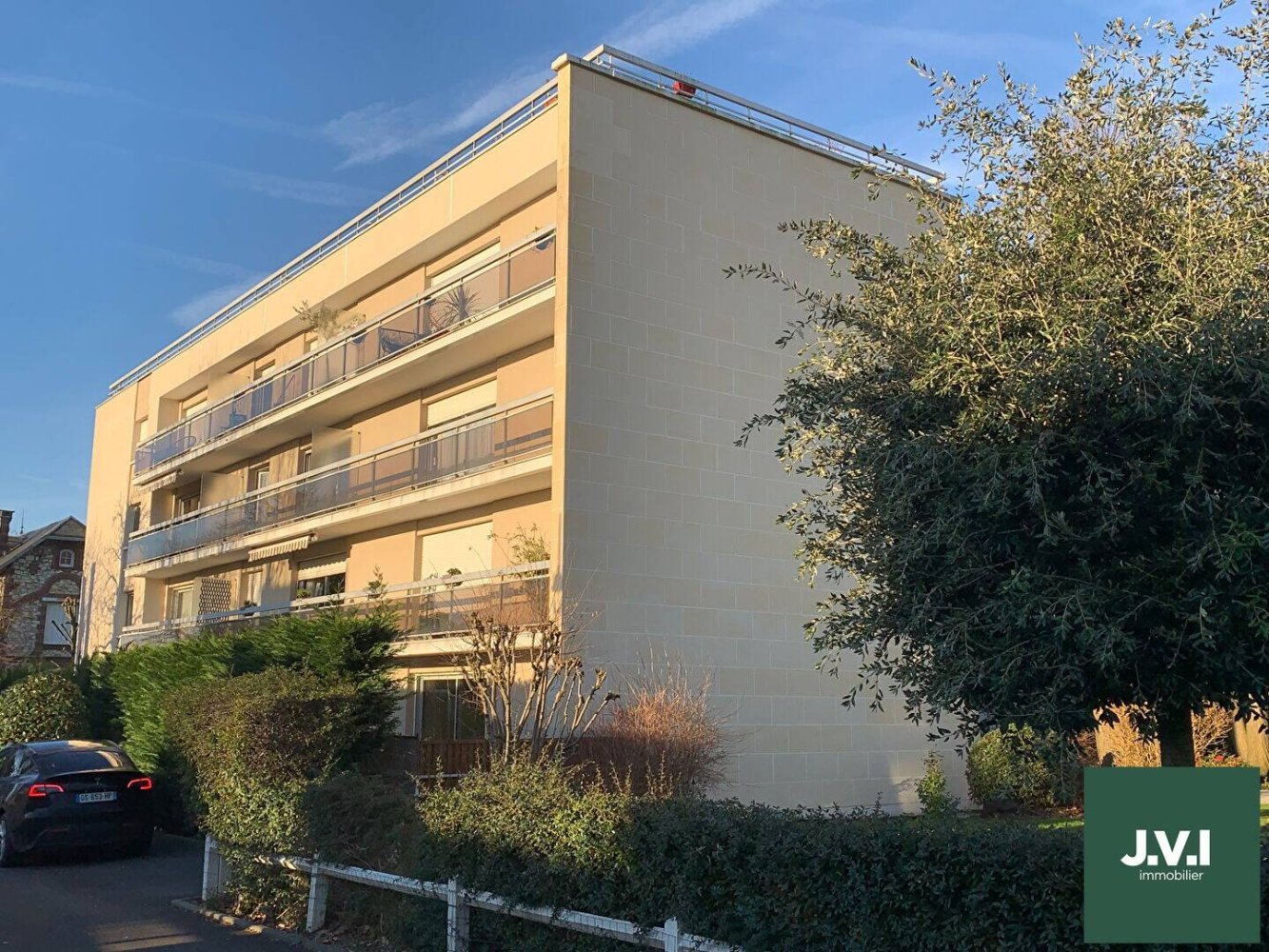 3 غرف نوم شقة في Montmorency, France رقم 149353