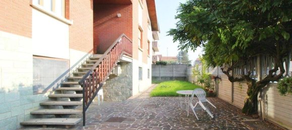 5 Schlafzimmer Villa in Limbiate, Italy, Nr. 196640 5