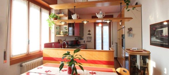 5 Schlafzimmer Villa in Limbiate, Italy, Nr. 196640 12