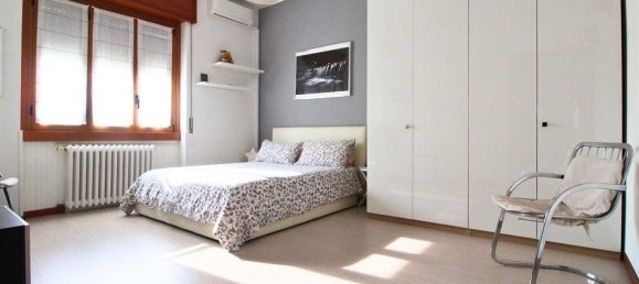 5 Schlafzimmer Villa in Limbiate, Italy, Nr. 196640 21