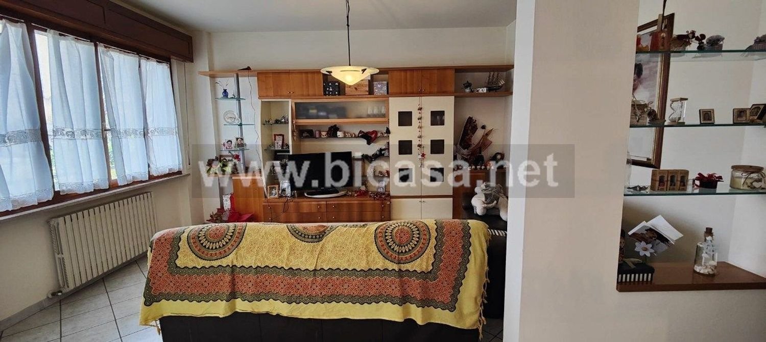 4-Zimmer Haus in Pesaro, Italy, Nr. 291193