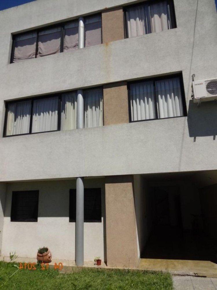 Apartamento T3 em Campo Creado, Argentina N.º 90660