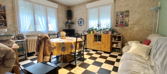 Gebäude in Vierzon, France 487m², Nr. 88671 4