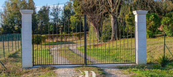 4 bedrooms House in Vic-Fezensac, France No. 361595 8