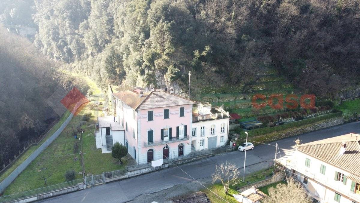 2 Schlafzimmer Villa in Gallicano, Italy, Nr. 233373