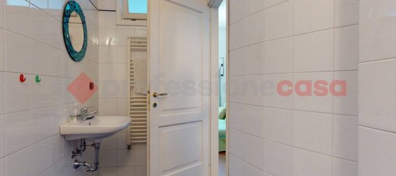 2 Schlafzimmer Villa in Gallicano, Italy, Nr. 233373 9