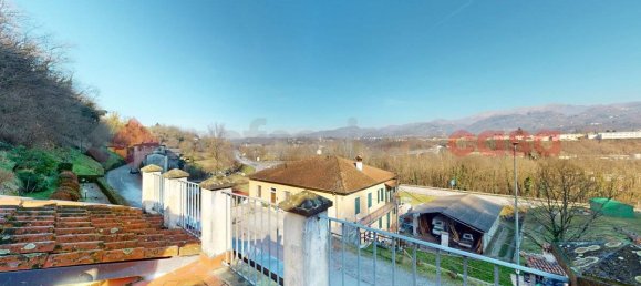 2 Schlafzimmer Villa in Gallicano, Italy, Nr. 233373 74