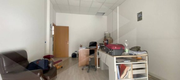 Propriété commerciale à San Severo, Italy 80m² No. 28052 2