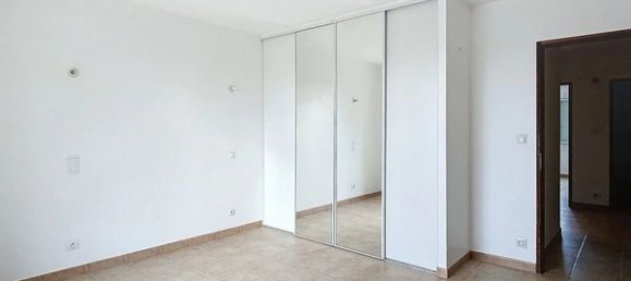 Casa de 3 dormitorios en Ruoms, France No. 267228 13